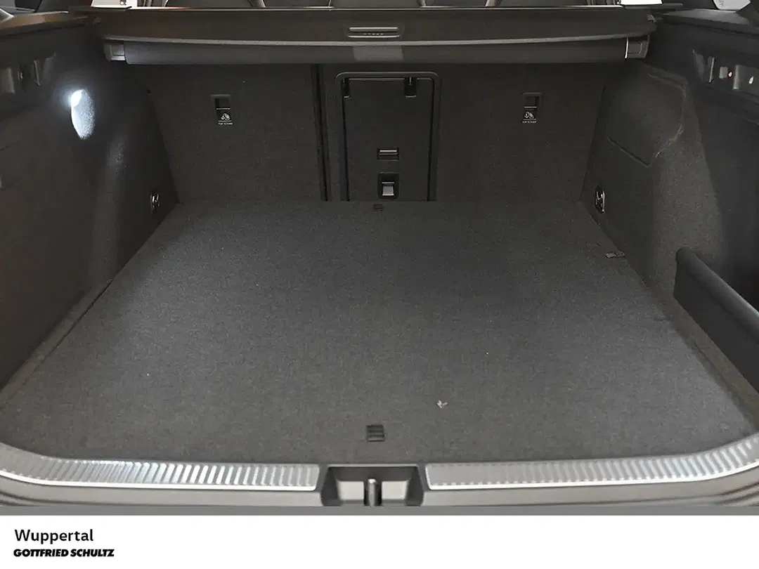 Volkswagen Passat - Thumbnail 8