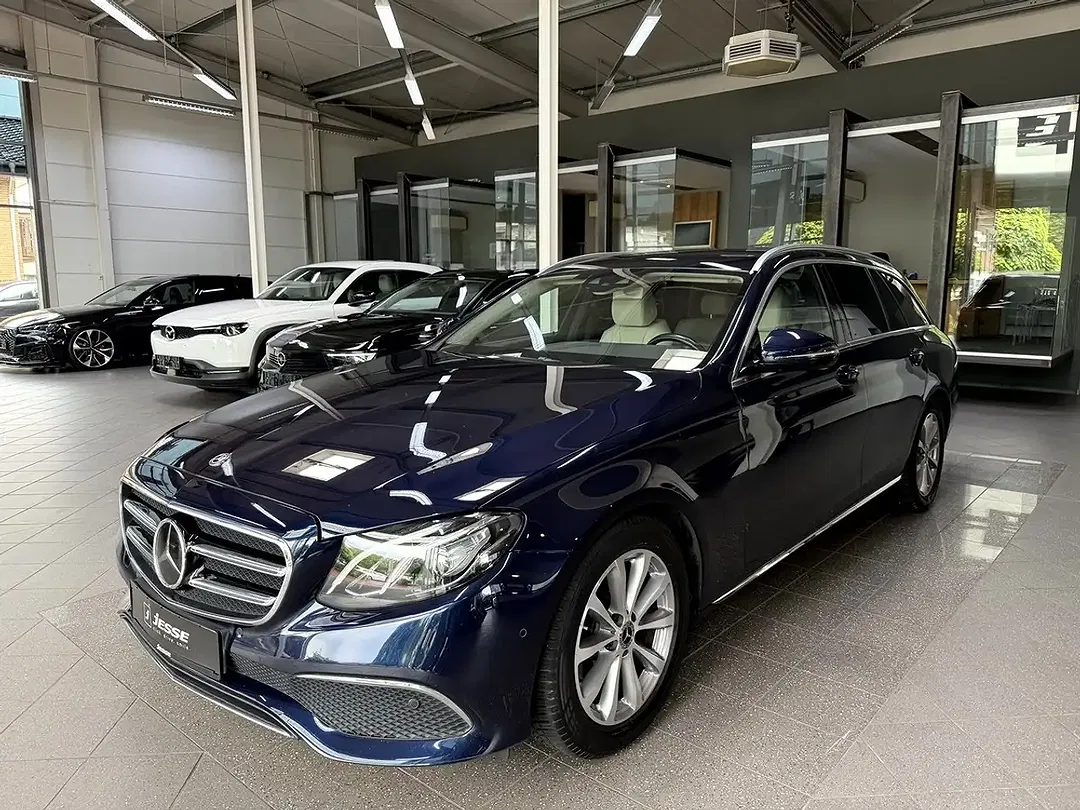 Mercedes-Benz E 200 Avantgarde