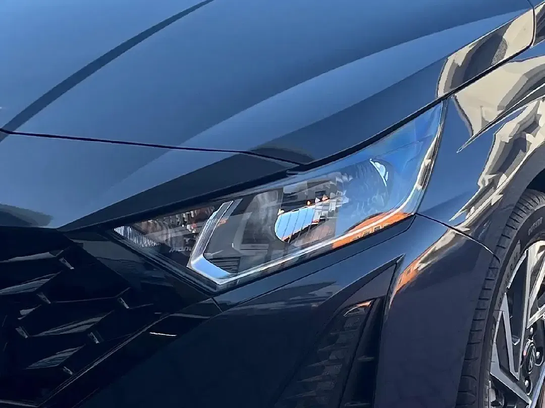 Hyundai i20 - Thumbnail 5