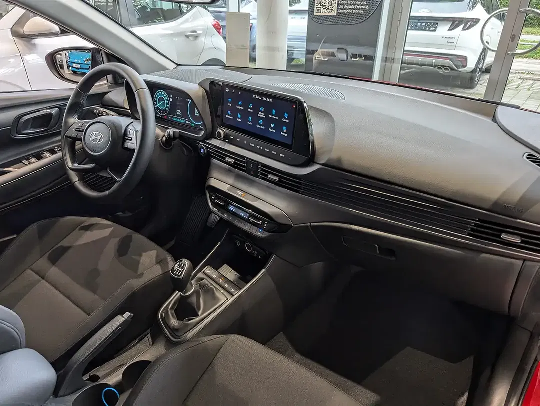 Hyundai i20 - Thumbnail 11