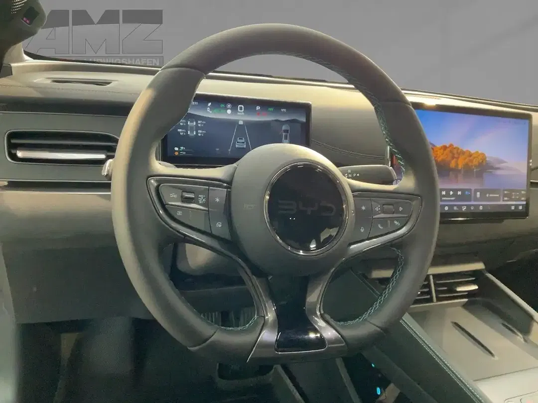 BYD Seal 6 - Thumbnail 11