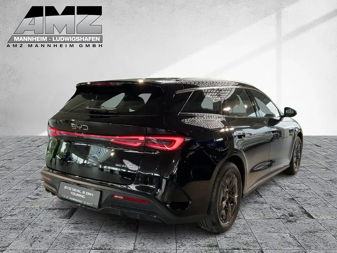 BYD Seal 6 - Thumbnail 5