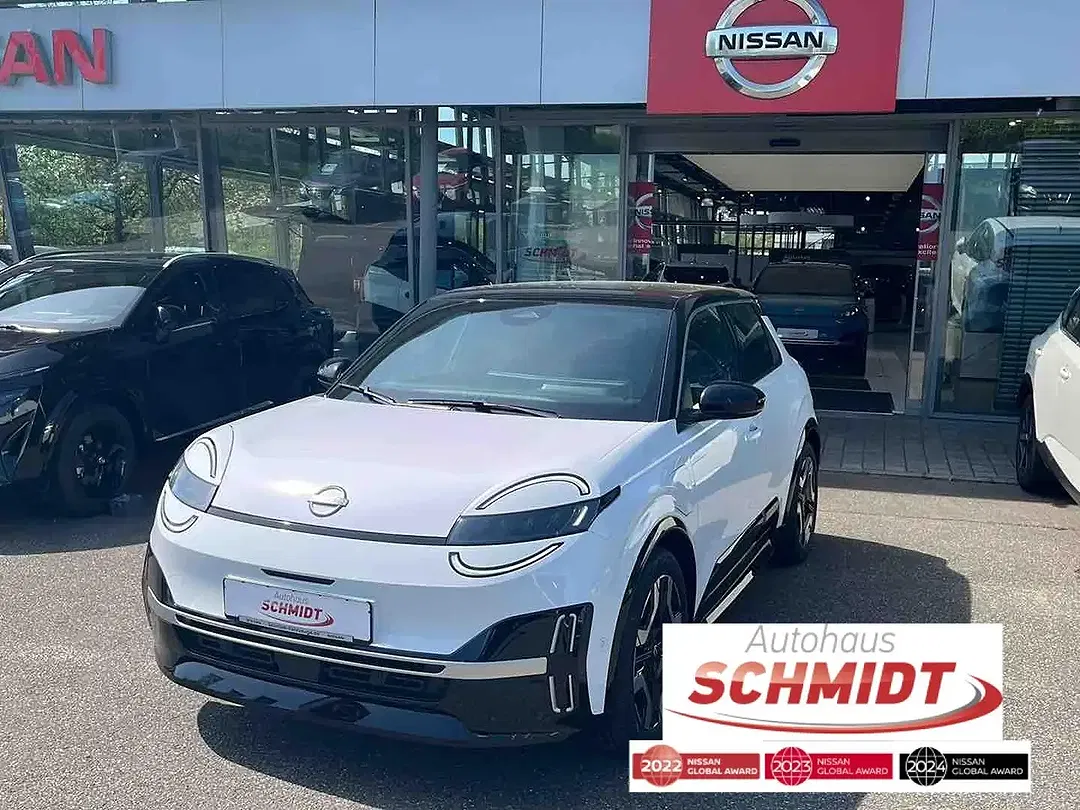 Nissan Micra - Thumbnail 1