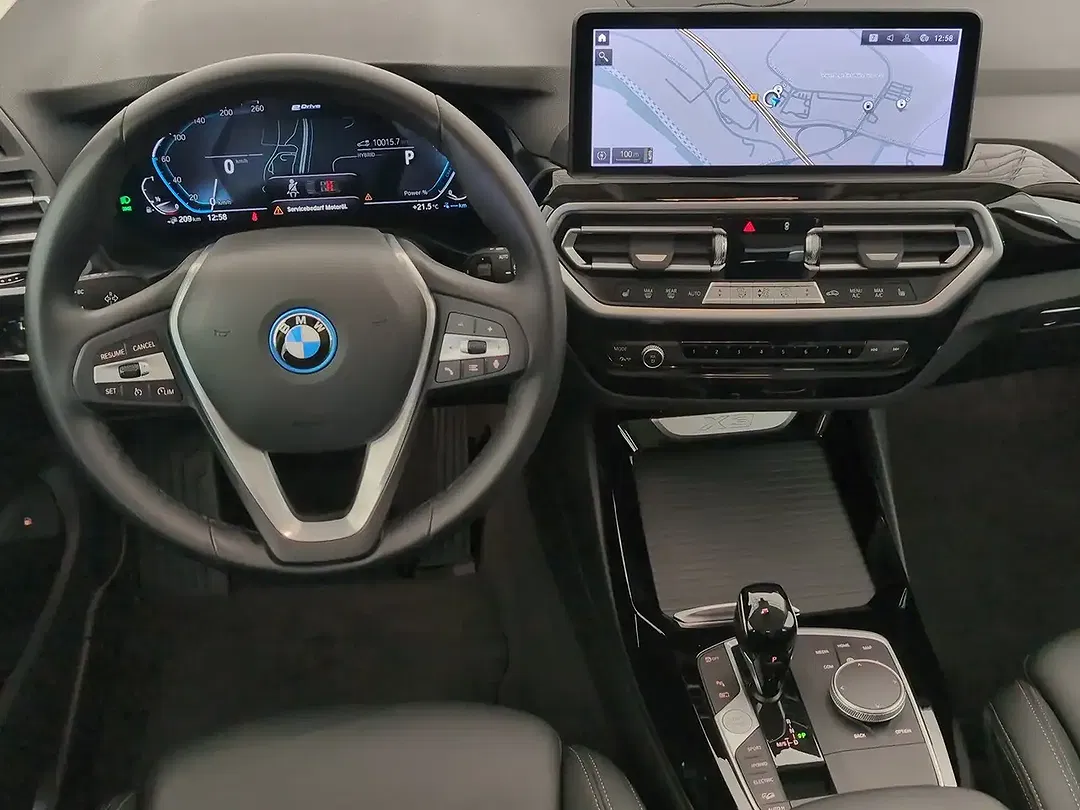 BMW X3 - Thumbnail 6