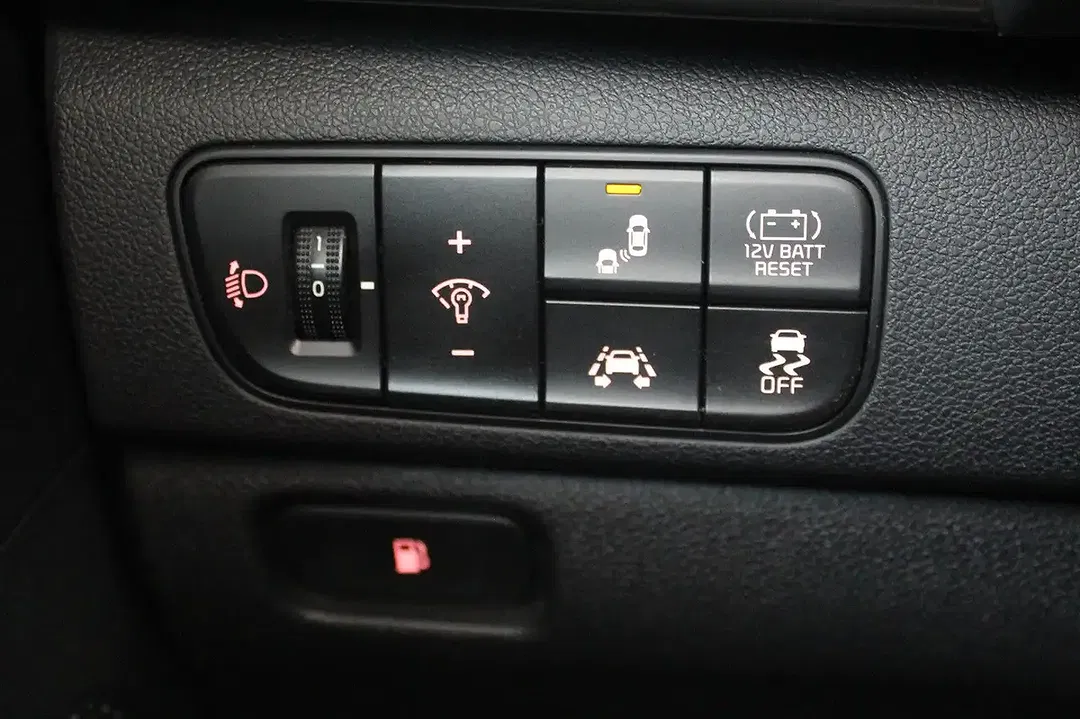 Kia Niro - Thumbnail 13