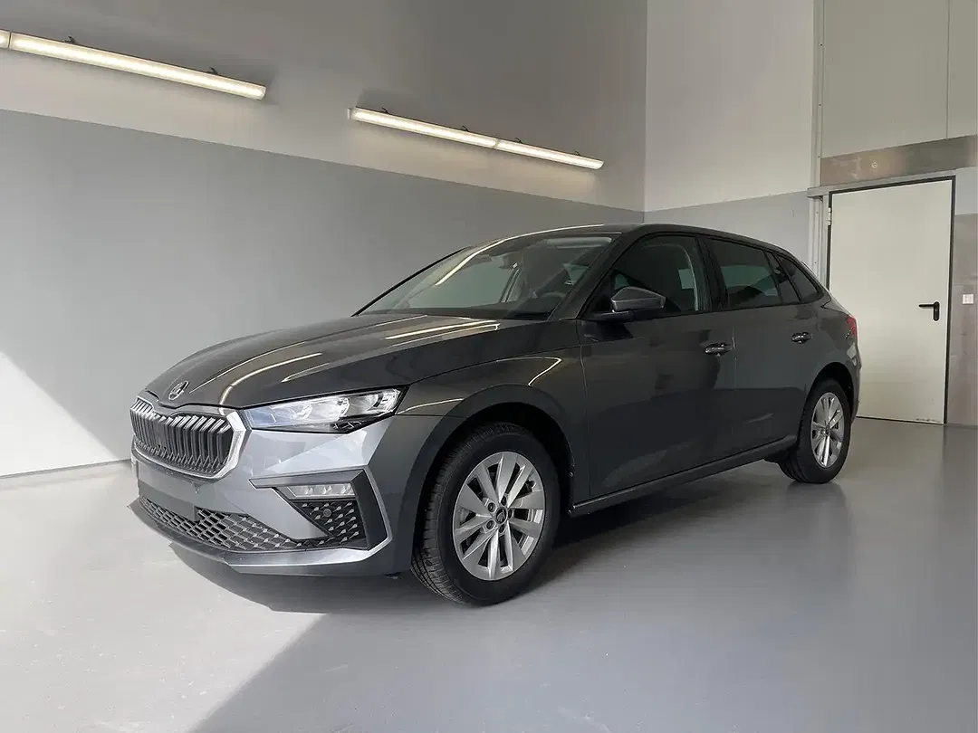 Skoda Scala - Thumbnail 1