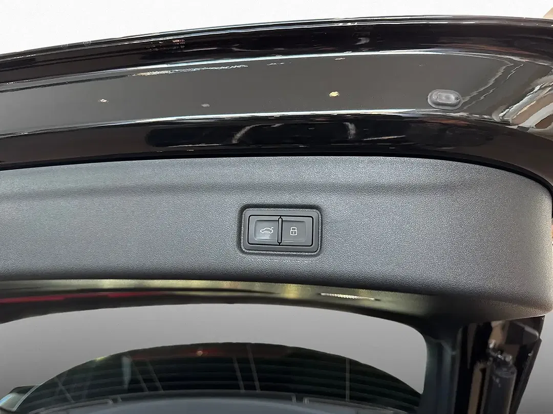 Audi Q6 e-tron - Thumbnail 15