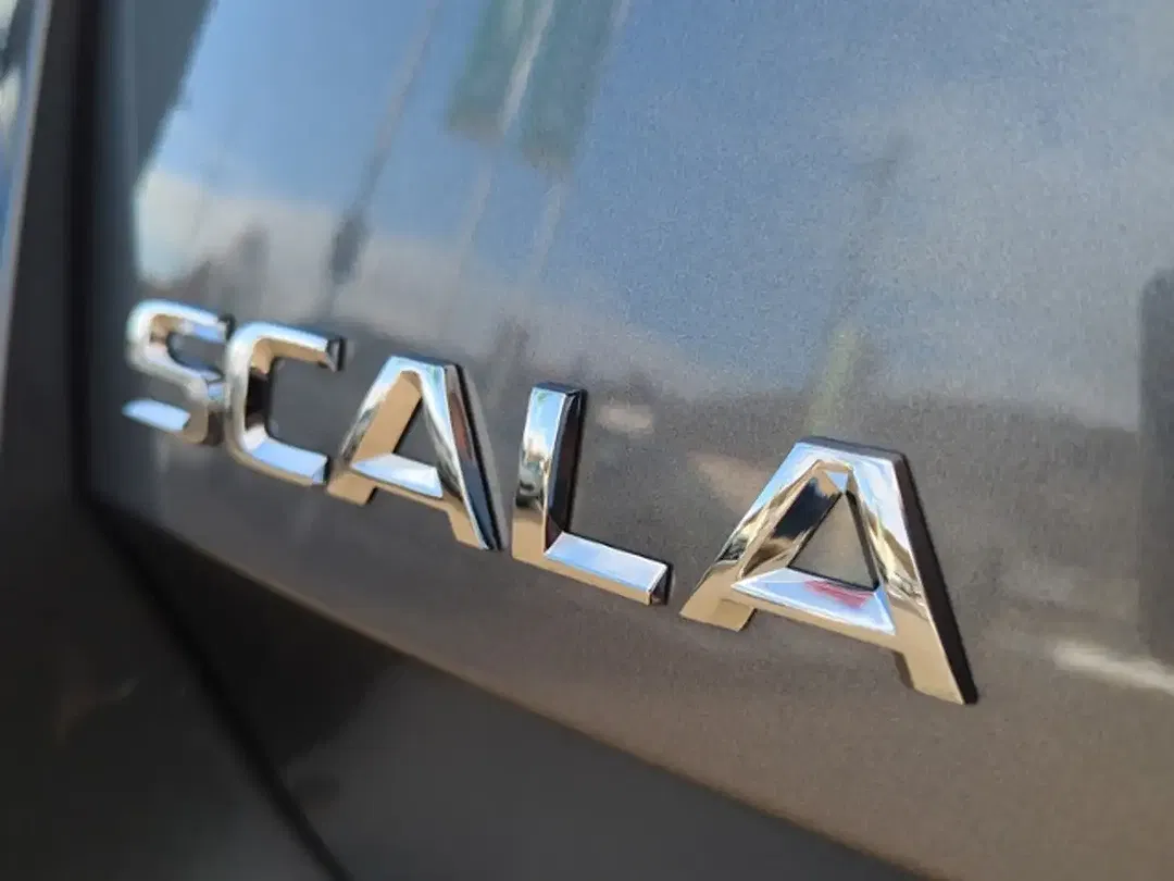 Skoda Scala - Thumbnail 13