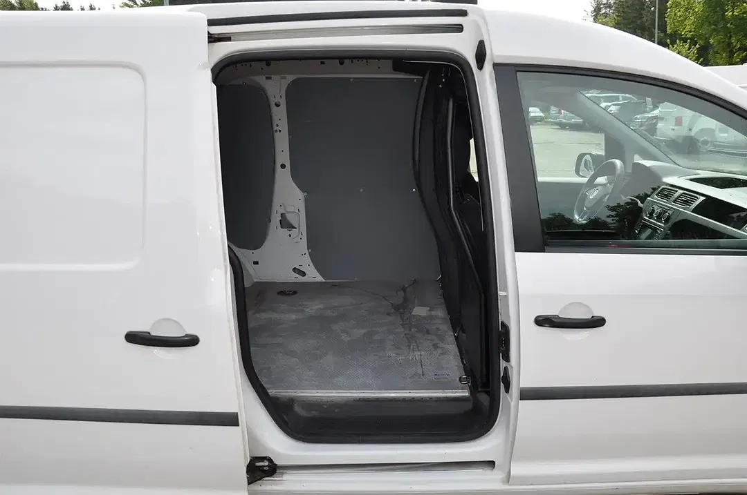 Volkswagen Caddy - Thumbnail 10
