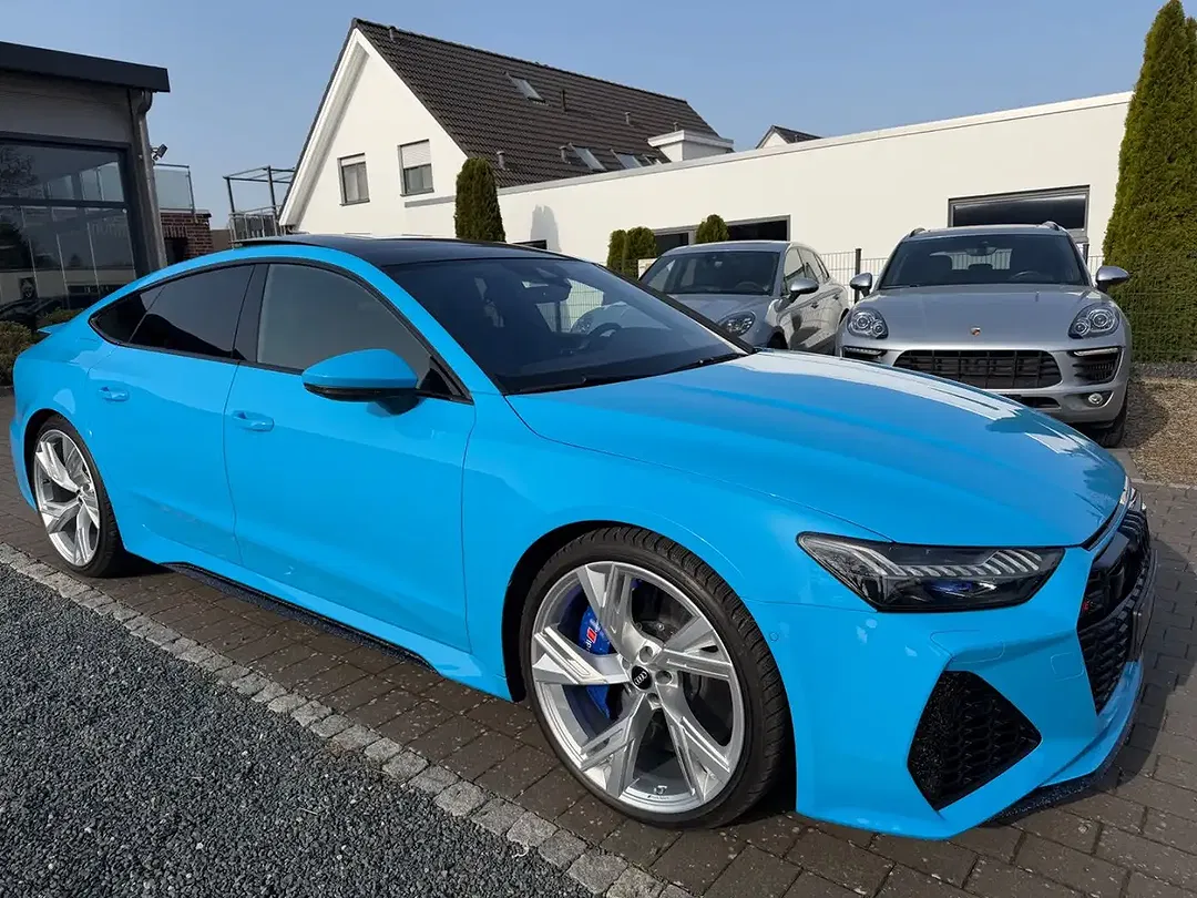 Audi RS7 - Thumbnail 13