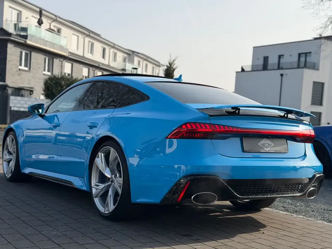 Audi RS7 - Thumbnail 26