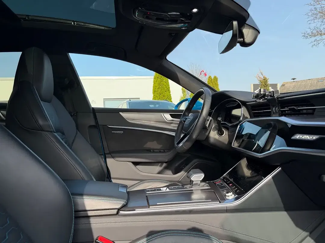 Audi RS7 - Thumbnail 46