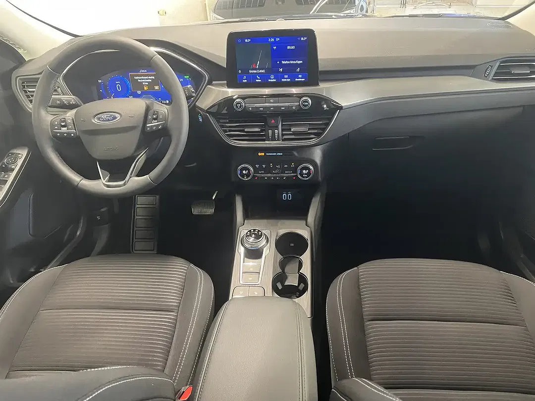 Ford Kuga - Thumbnail 15