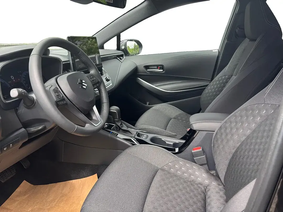 Suzuki Swace - Thumbnail 10