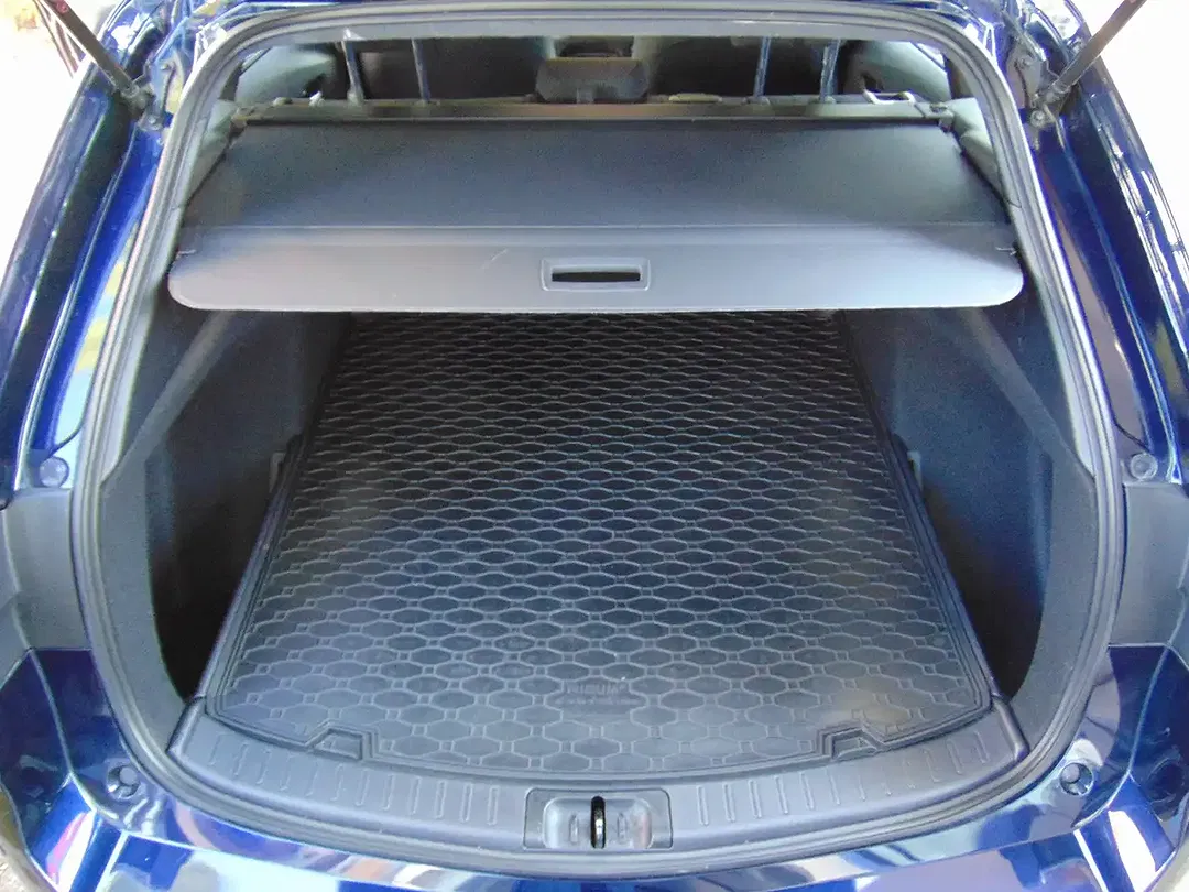 Suzuki Swace - Thumbnail 13