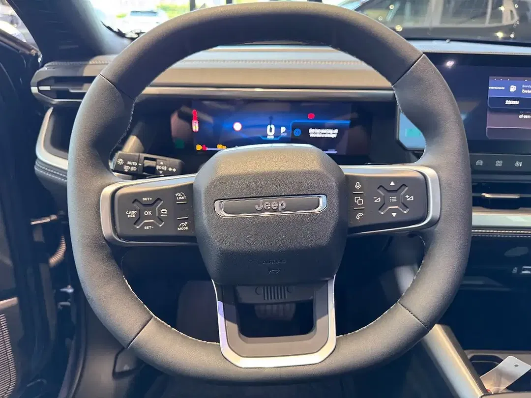 Jeep Compass - Thumbnail 14