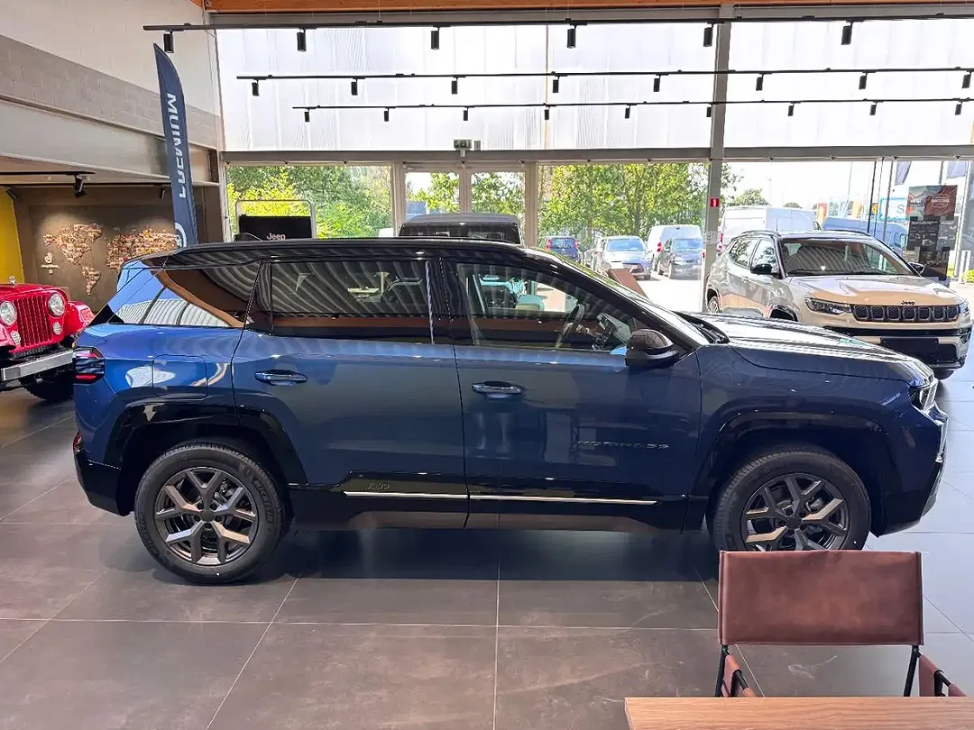 Jeep Compass - Thumbnail 5