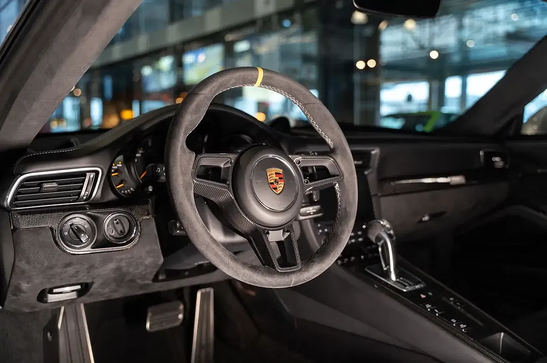 Porsche 991 - Thumbnail 6