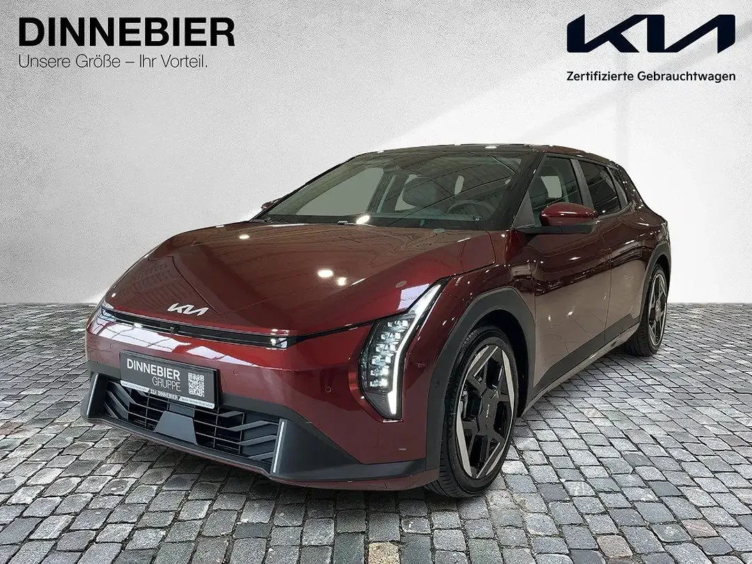 Kia EV4 - Thumbnail 1