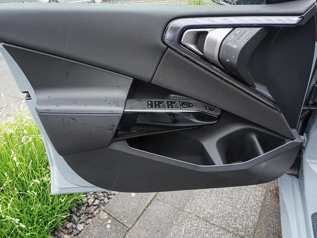 BMW X3 - Thumbnail 14