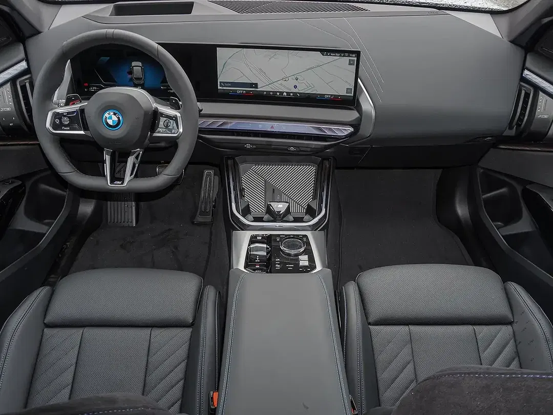 BMW X3 - Thumbnail 6