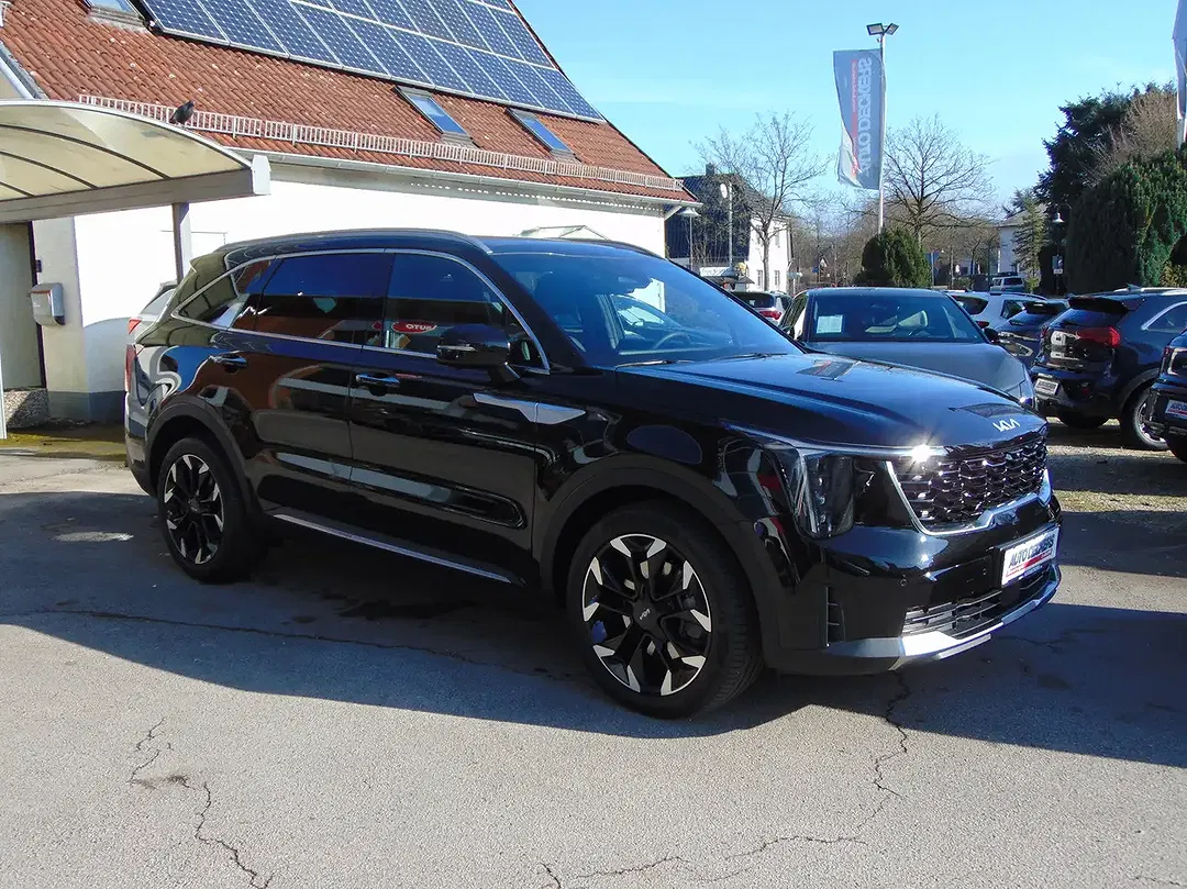 Kia Sorento - Thumbnail 6