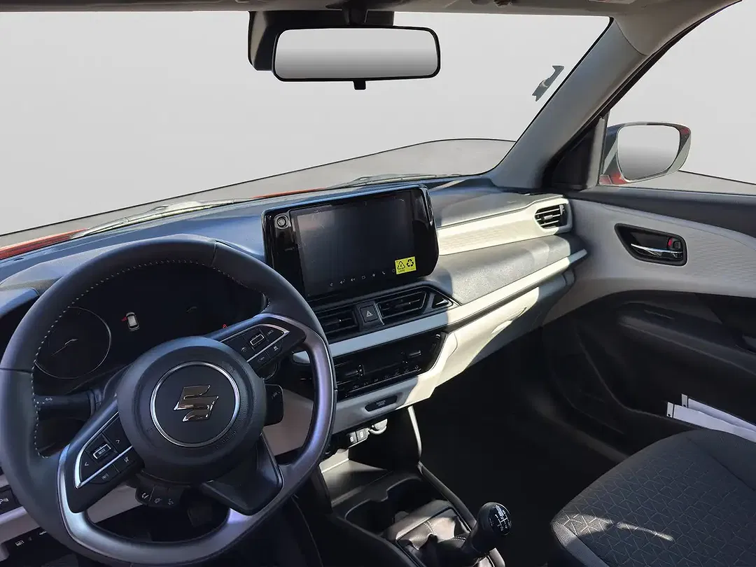 Suzuki Swift - Thumbnail 10