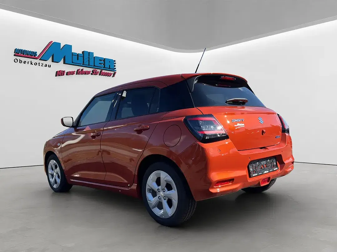 Suzuki Swift - Thumbnail 4