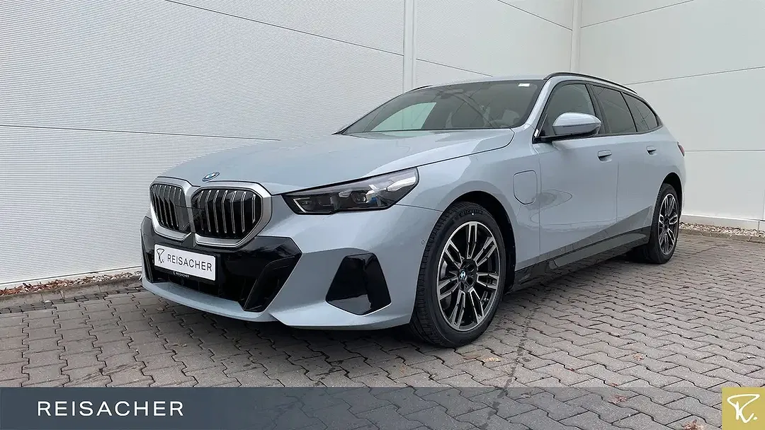 BMW 530 - Thumbnail 1