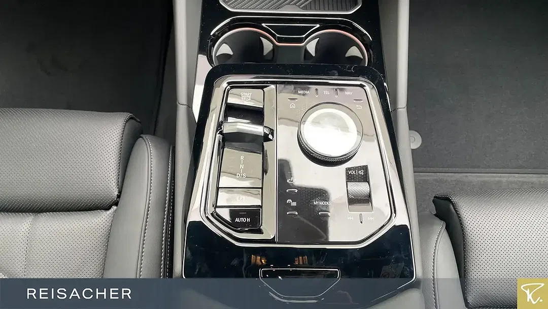 BMW 530 - Thumbnail 11