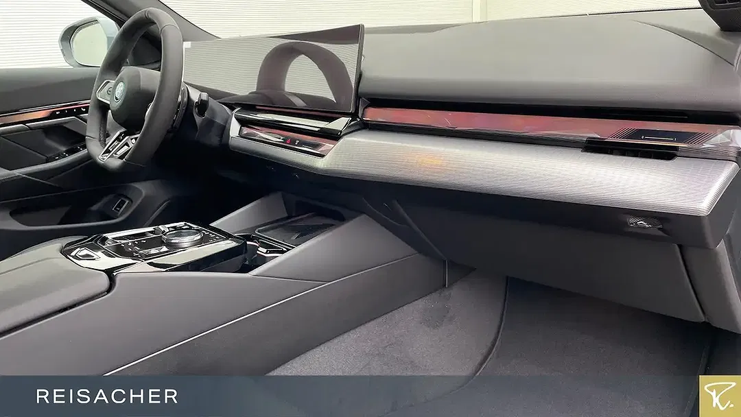 BMW 530 - Thumbnail 12