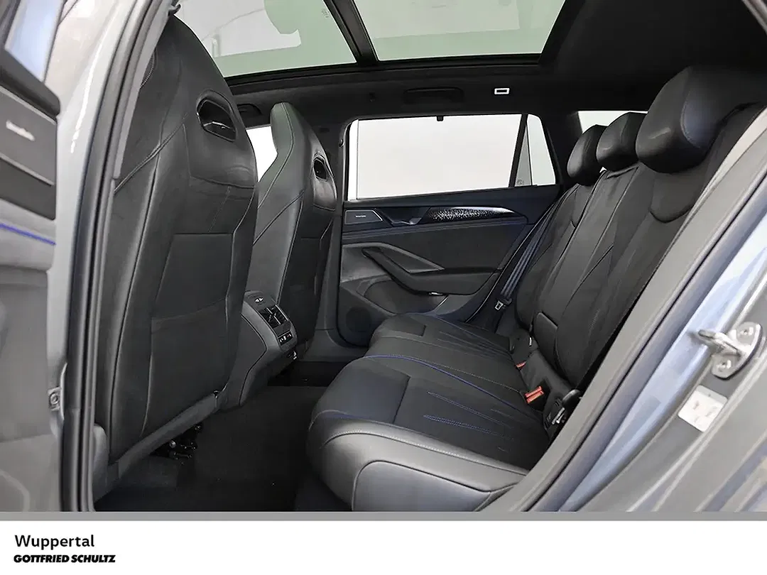 Volkswagen Passat Variant - Thumbnail 13