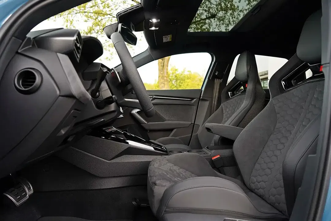 Audi RS3 - Thumbnail 13