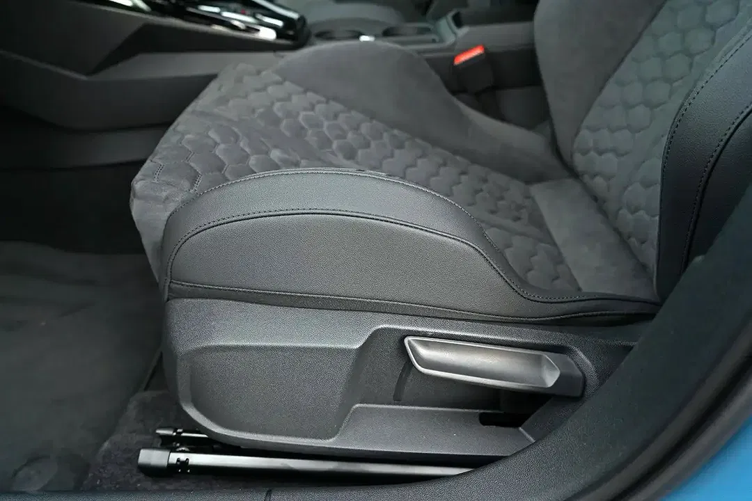 Audi RS3 - Thumbnail 14