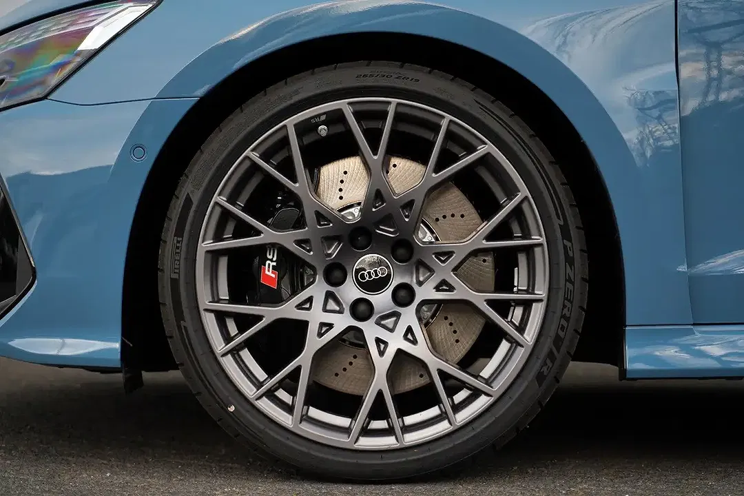 Audi RS3 - Thumbnail 6