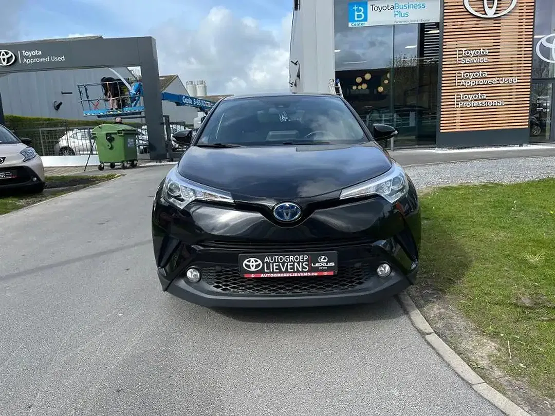 Toyota C-HR - Thumbnail 2