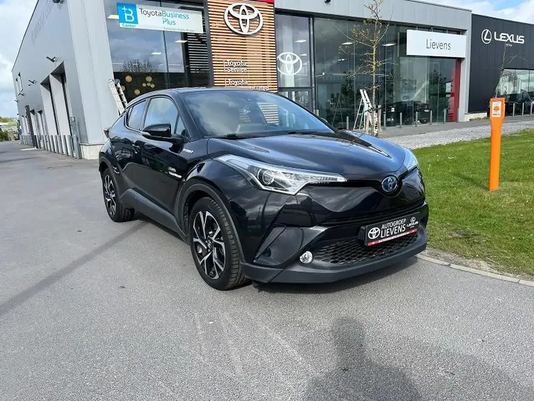 Toyota C-HR - Thumbnail 3