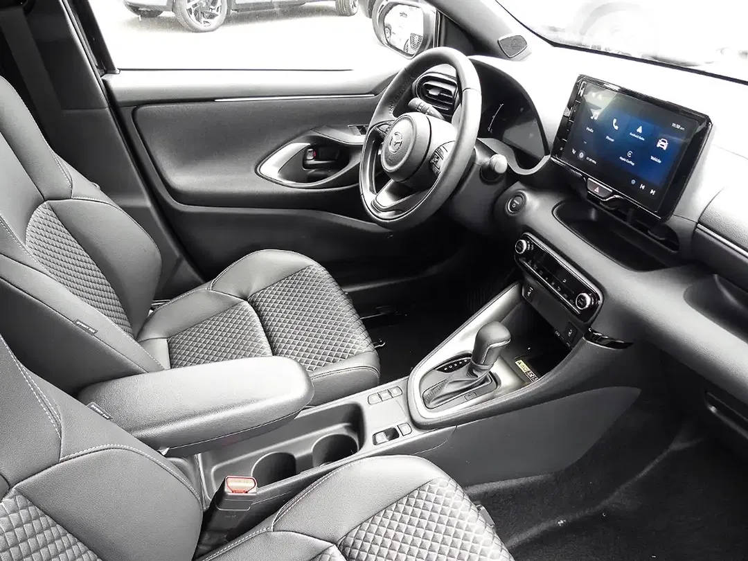 Mazda 2 - Thumbnail 4