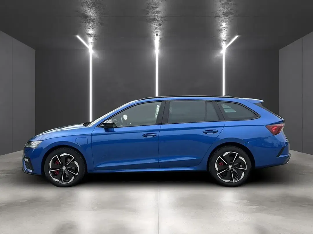 Skoda Octavia - Thumbnail 3
