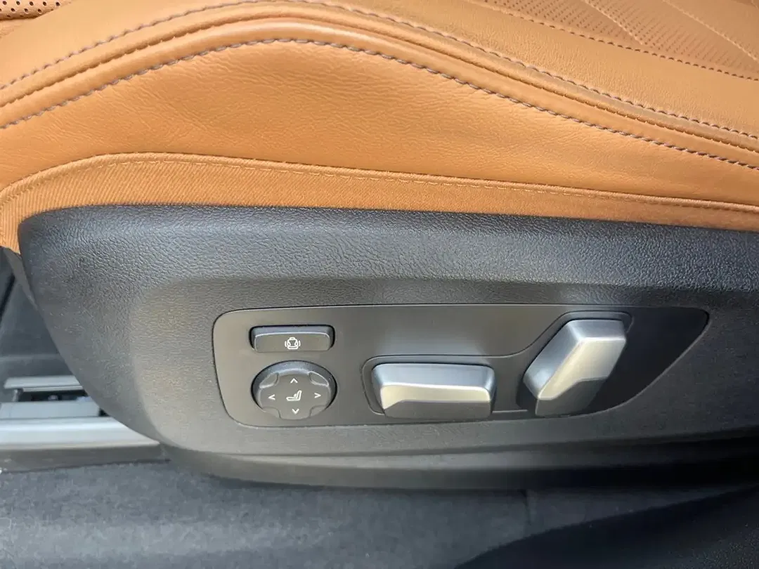 BMW X5 - Thumbnail 15