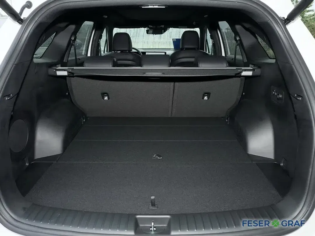 Kia Sorento - Thumbnail 9
