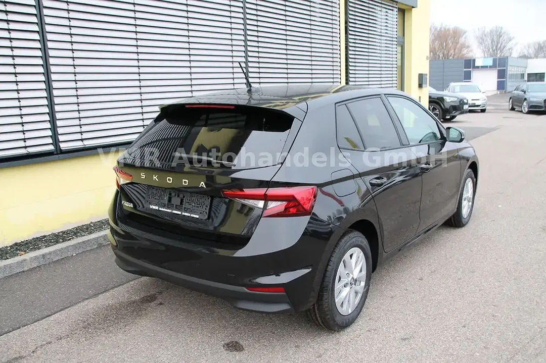 Skoda Fabia - Thumbnail 7
