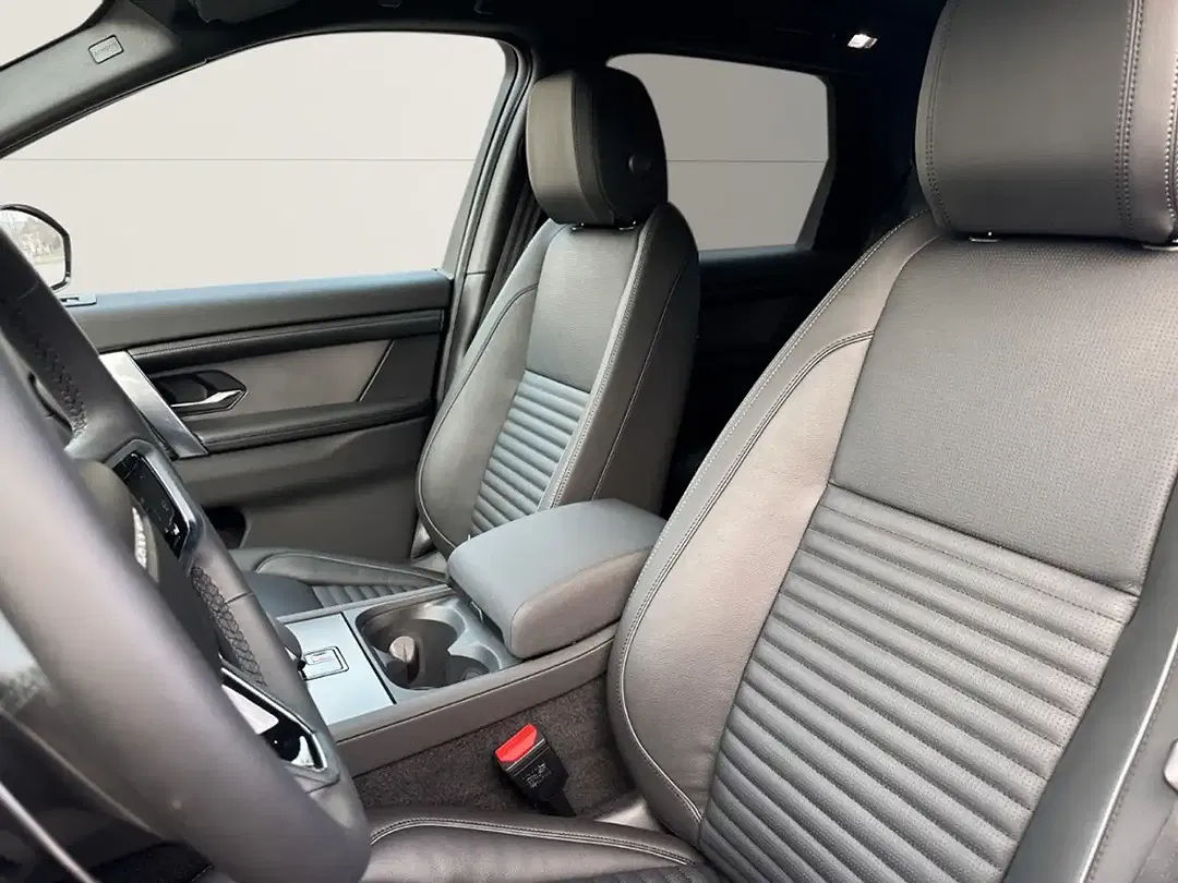 Land Rover Discovery Sport - Thumbnail 9