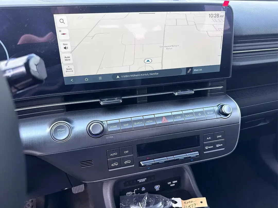 Hyundai KONA - Thumbnail 12