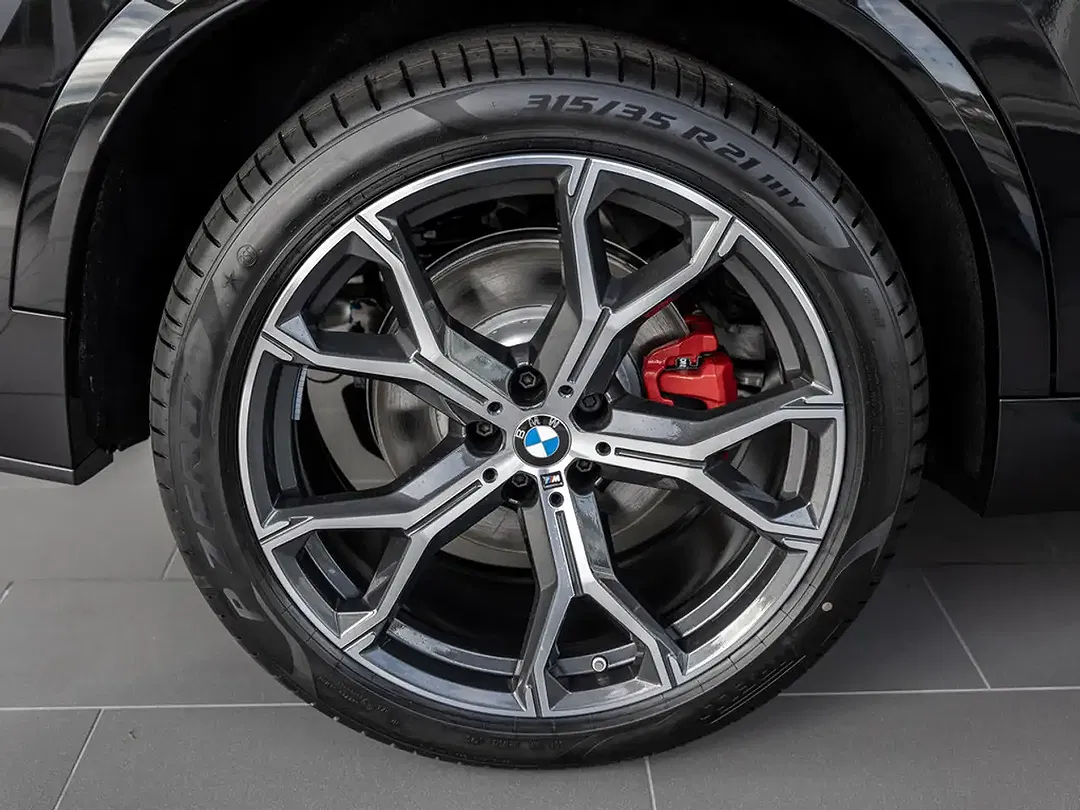BMW X5 - Thumbnail 8