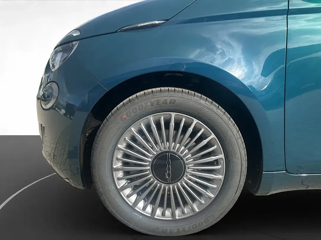 Fiat 500 - Thumbnail 9