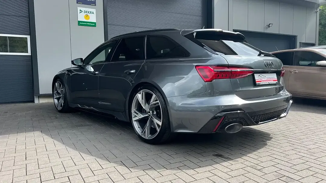 Audi RS6 - Thumbnail 6