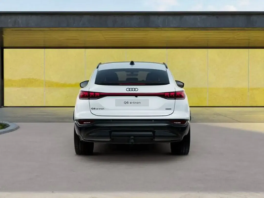 Audi Q6 e-tron - Thumbnail 4