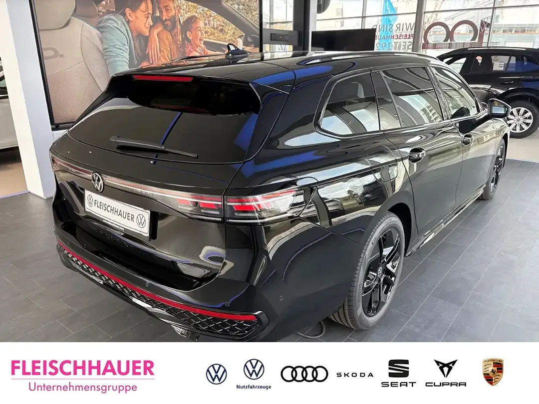 Volkswagen Passat Variant - Thumbnail 2
