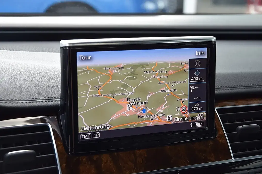 Audi A8 - Thumbnail 18